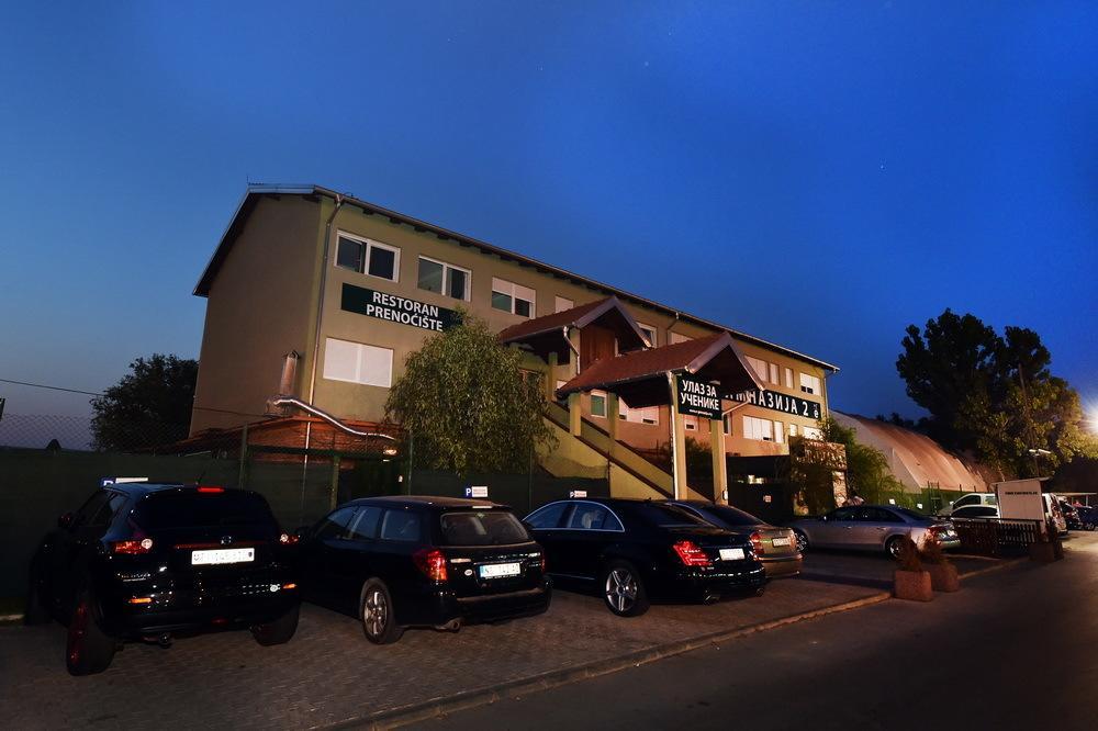 Meridiana Novi Sad Exterior foto