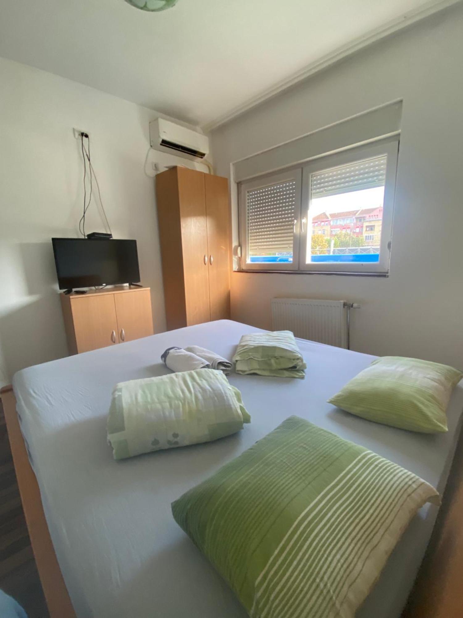 Meridiana Novi Sad Exterior foto